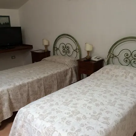 Luna ホテル San Felice sul Panaro