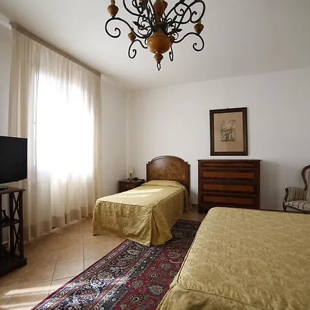 Luna San Felice sul Panaro